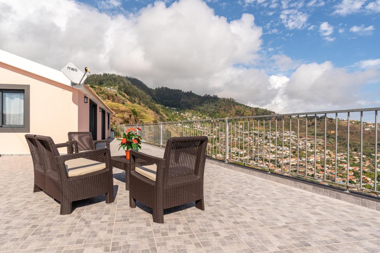 Casa Raimunda, Big Apartment With Amazing Views Arco da Calheta  Exterior photo
